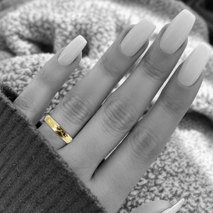 VERONA | 14K Hand-Engraved Double-Level Eternity Wedding Band