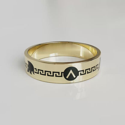 SPARTA I 14K Sparta Shield Helmet Wedding Band